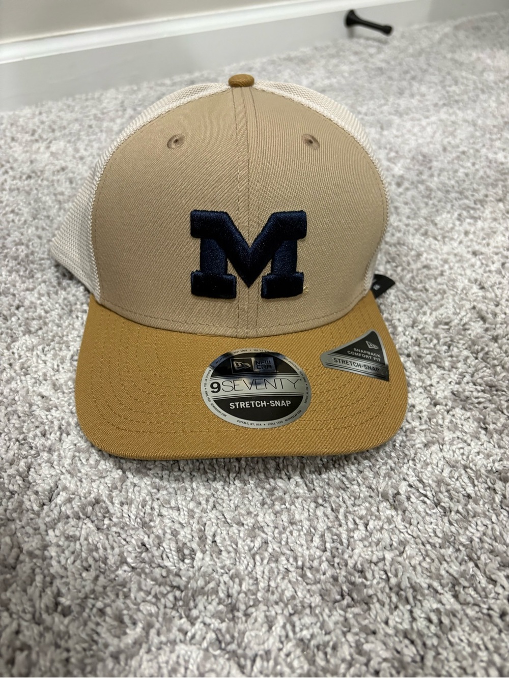 Brand New Michigan Wolverines New Era SnapBack Adjustable Hat